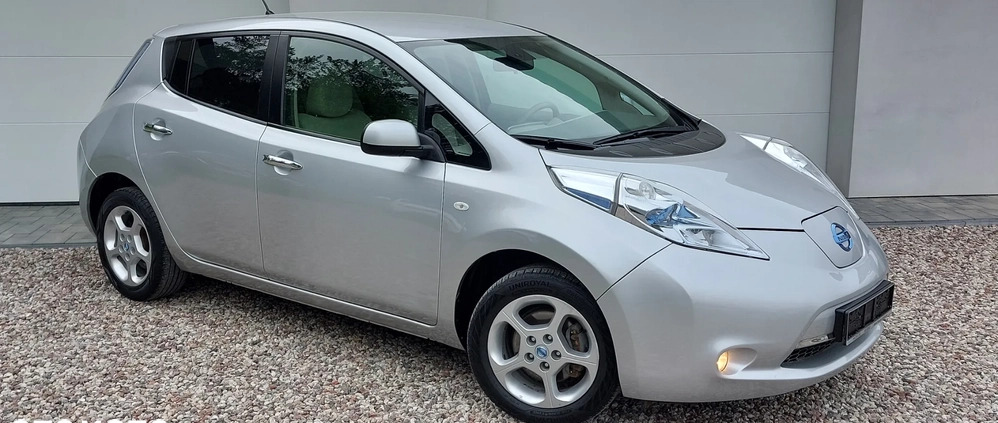 Nissan Leaf cena 25999 przebieg: 96042, rok produkcji 2013 z Zambrów małe 704